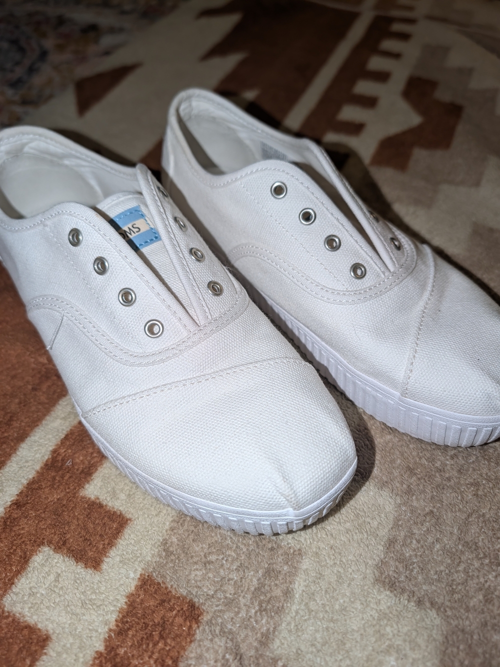 Toms Women's 7 Platform Casual White Slip-On Canvas Sneakers; No Laces Clean
